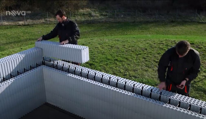 Sistem de constructie din cofraje pierdute din polistiren si beton [10]