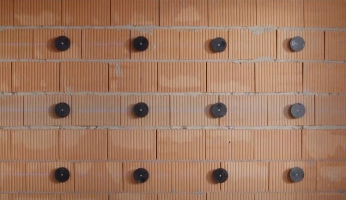 Sistem de fixare a plăcilor, fara profile metalice [8]