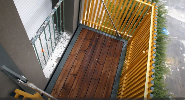 Sistem prefabricat de balcon ușor in consola [15]