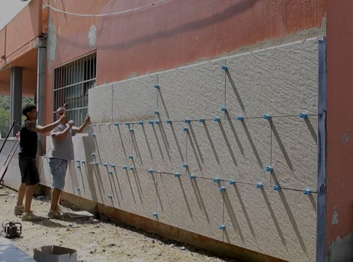 Termosistem exterior din polistren , vata bazaltica sau aerogel cu placare ceramica preinstalata [12]