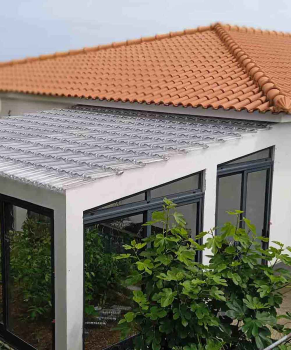 Tigla si elemente de sticla [7]