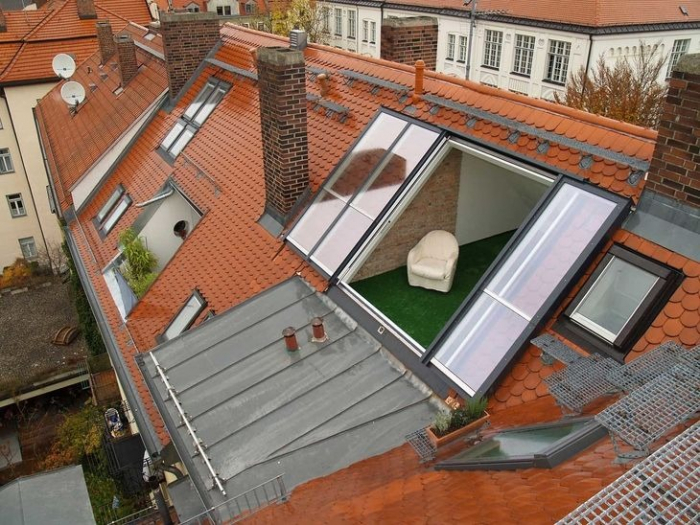 Sliding aluminum attic doors and windows [2]