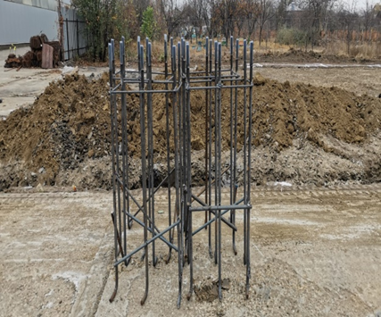 Threaded bolts and foundation casings [4]