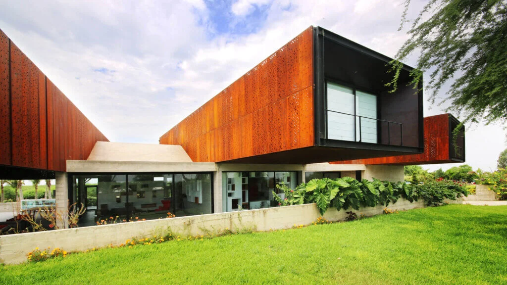 Tabla corten simpla, expandata perforata [18]