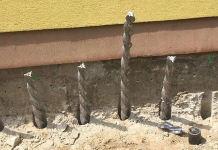 Bare elicoidale fixare pereti , reparatii zidarie [20]