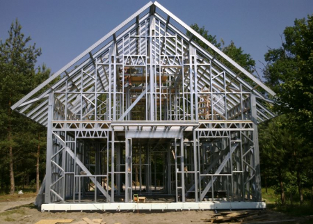 Case metalice prefabricate [2]