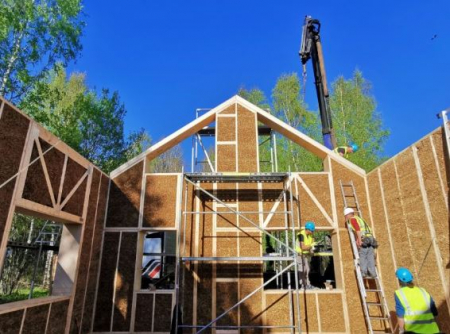 Straw panels house [4]