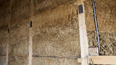 Case prefabricate din panouri de paie [26]