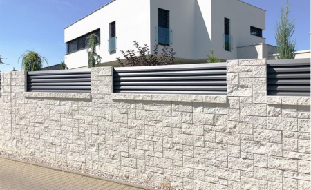 Garduri modulare prefabricate din beton [4]