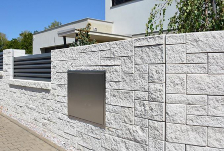 Garduri modulare prefabricate din beton [6]