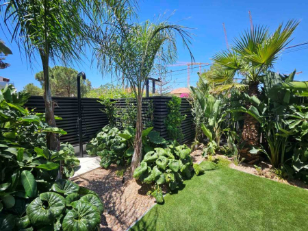 Garduri tip  panou sandvis perforat pentru izolatie fonica [5]