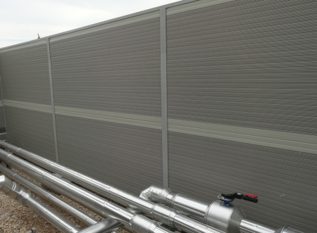 Garduri tip  panou sandvis perforat pentru izolatie fonica [9]