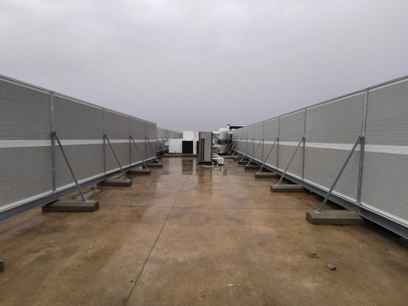 Garduri tip  panou sandvis perforat pentru izolatie fonica [3]