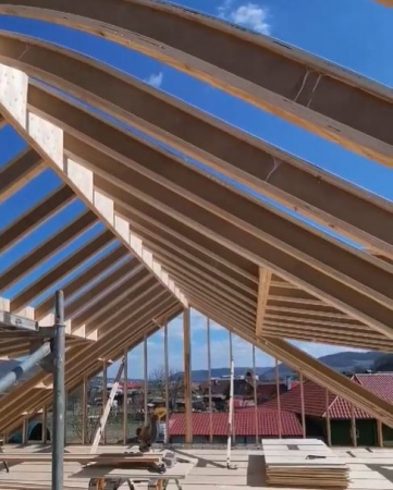 Grinzi de lemn I Joist cu certificari UE  Grinzi de lemn I Joist [31]