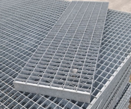 Exterioare - Membrana fundatie antiradon, bariera de vapori , waterproof