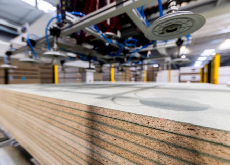 Placi de particole aglomerate VMG cu rol structural si imbinare nut si feder [1]