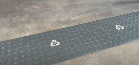 Placi tip placaj din plastic reciclat [4]