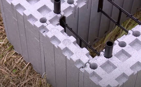 Construction system made of polystyrene and concrete permanent formwork [8]