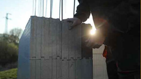 Construction system made of polystyrene and concrete permanent formwork [3]