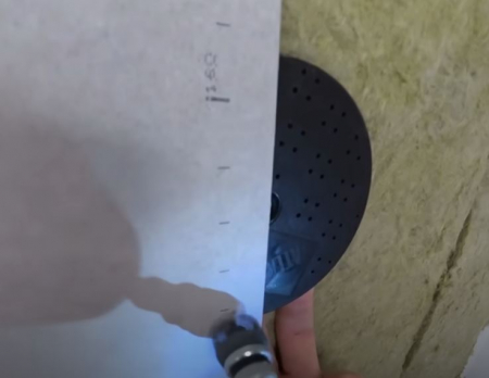 Sistem de fixare a plăcilor, fara profile metalice [24]