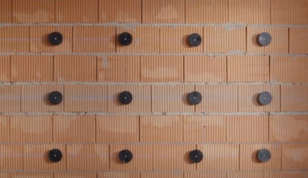 Sistem de fixare a plăcilor, fara profile metalice [7]
