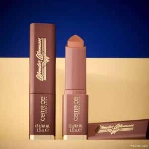 Bronzer pentru fata Wonder Woman Butter Bronzer Stick 010, 6.5 g, Catrice [3]