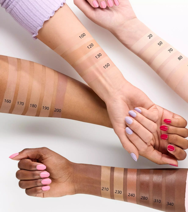 Corector cu efect matifiant CAMOUFLAGE+ MATTE concealer 80, 8 ml, essence [4]