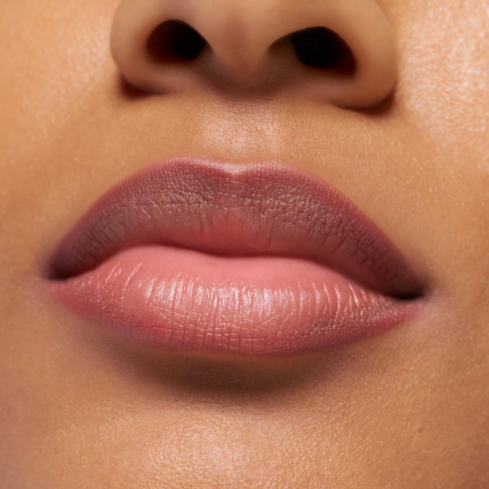 Creion de buze POUTline soft glide 01 - Like To Mauve It, essence [4]