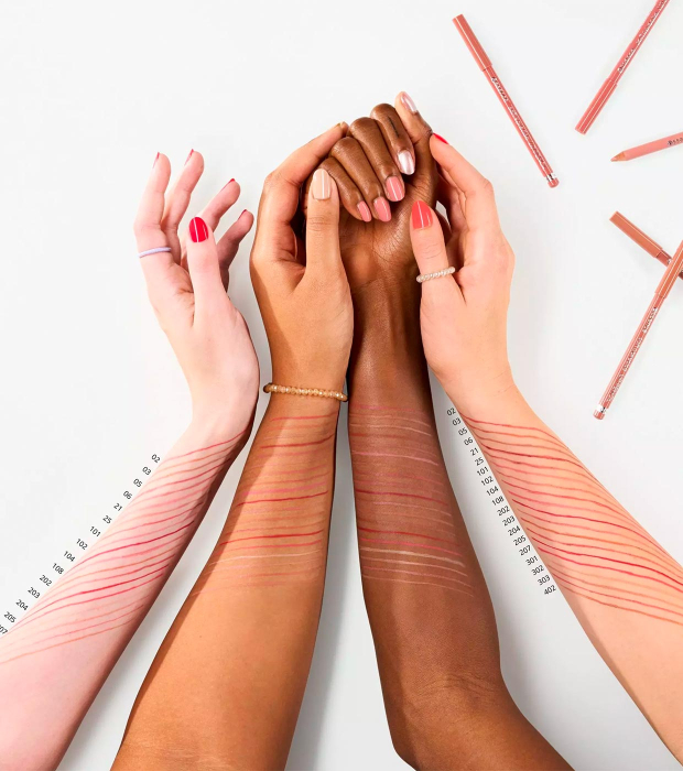 Creion pentru buze Soft & precise LIP PENCIL 207 - My Passion, 0.78 g, essence [4]