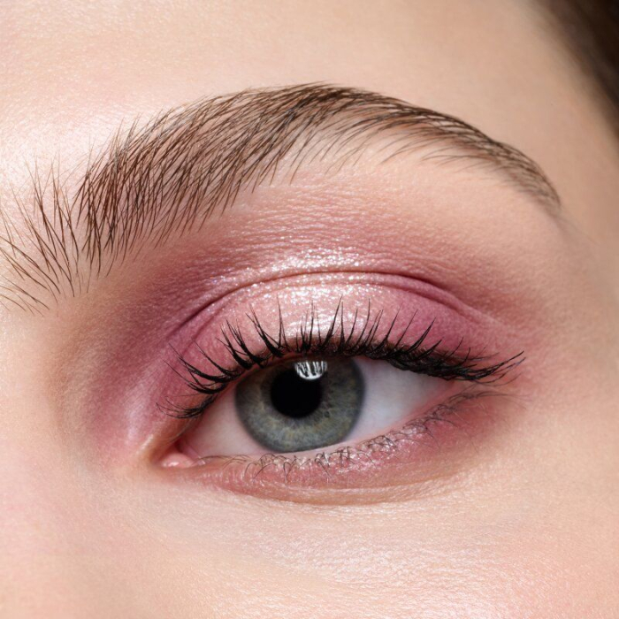 Fard de pleoape Diamond Treasures Cream to Powder - 060 Burgundy Glitz, Catrice [4]