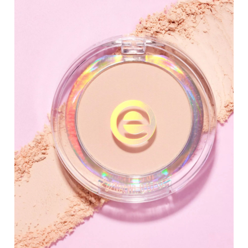 Fard de pleoape mono cu efect matte 01 - Soft Beige, essence [3]
