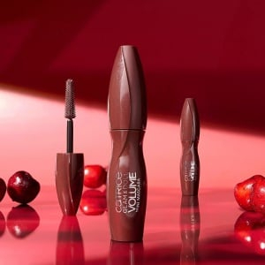 Mascara ETERNAL RED Glam & Doll Volume Mini Mascara C01 - Burgundy, 5.5 ml, Catrice [4]