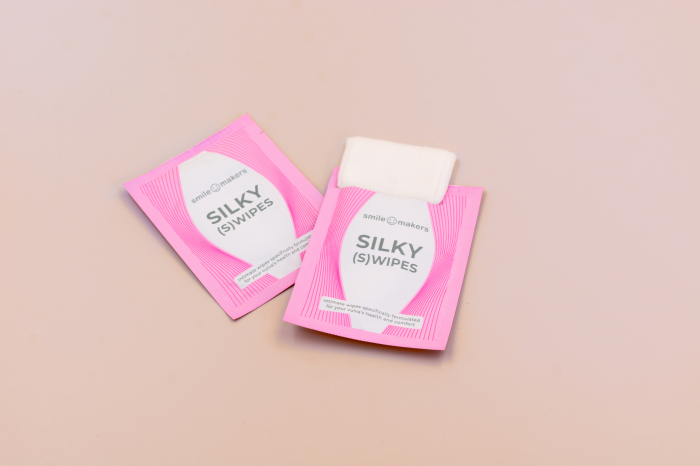 Servetele intime Silky Swipes, SmileMakers [5]