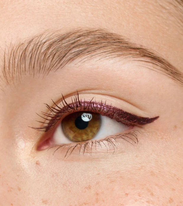 Tus de ochi COLOUR it! metallic liquid liner 02 - Dark Cherry, 3 ml, essence [5]