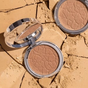 Bronzer cremos pentru fata DESERT DUNE Matte Cream Bronzer C01 - New Desert, 8.5 g, Catrice [3]