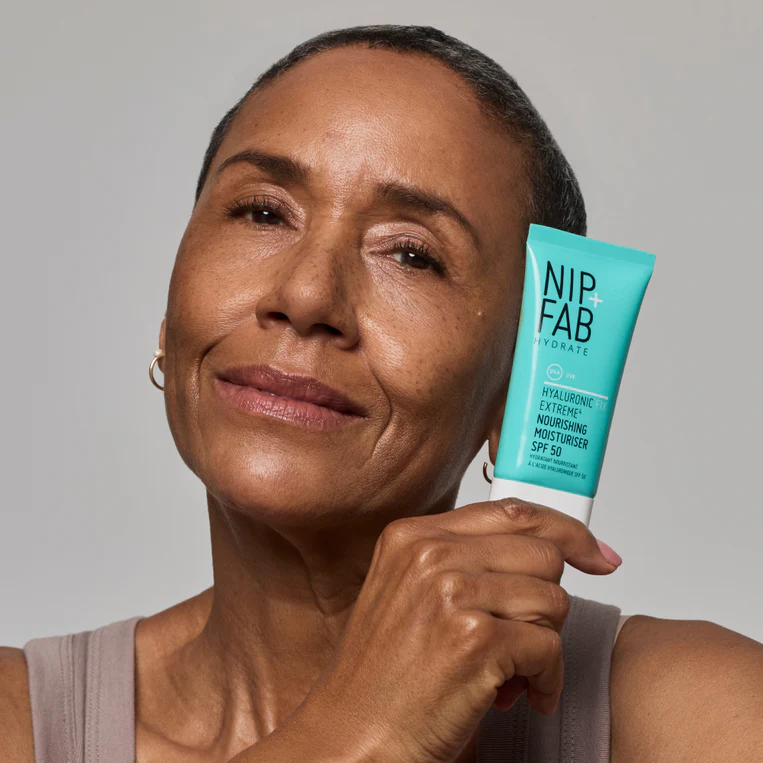 Hyaluronic Fix Extreme4 Crema hidratanta pentru fata cu SPF 50 Nourishing Moisturiser, 50 ml, NIP+FAB [1]