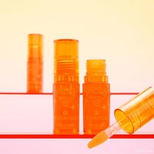 Luciu de buze Superman jelly lip stain 02 - Pow!, 4 g, Essence [3]