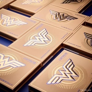 Paleta farduri Wonder Woman Eyeshadow Palette 010 - Wonder Woman Story, 15.5 g, Catrice [4]