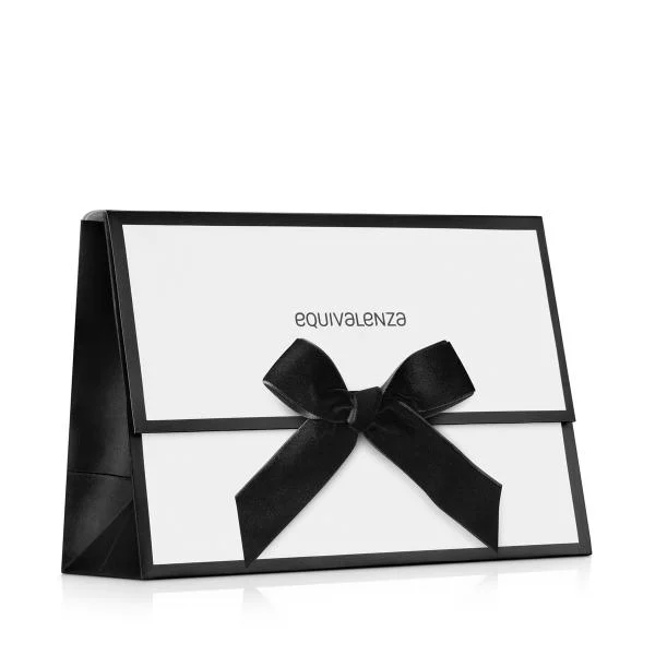 Branduri - Plic alb cu fundita neagra