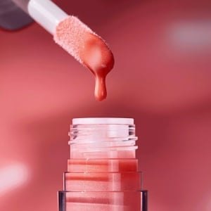 Ulei de buze ETERNAL RED Cherry Bomb Lip Oil C01 - Scarlett Spark, 3.6 ml, Catrice [4]
