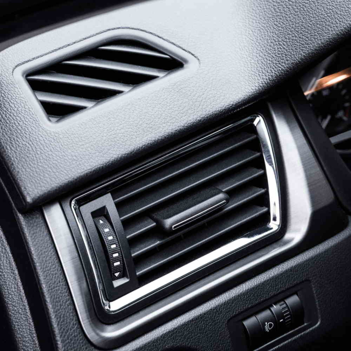 Dressing-plastic-interior-cu-silicon-Carbonax-Dashboard-Shine-720ml-109 [4]