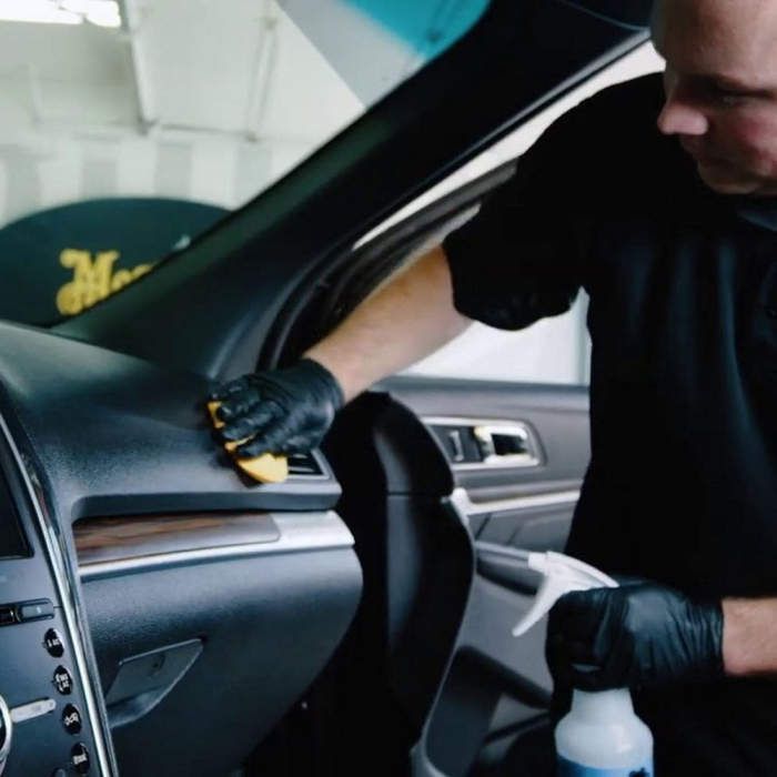 Dressing-plastic-si-cauciuc-interior-si-exterior-Meguiars-Hyper-Dressing-18.9L-D17005 [3]