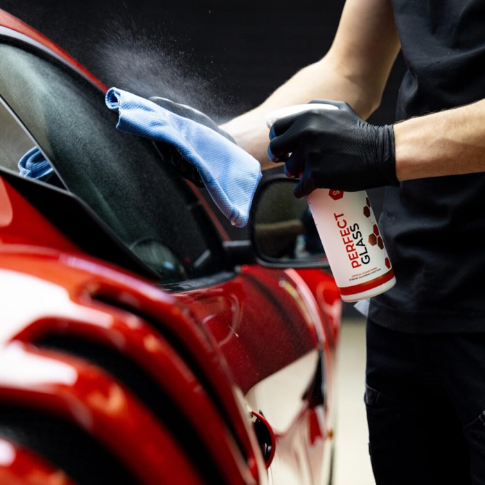 Laveta-microfibra-pentru-sticla-Gtechniq-MF5-Power-Glass-Cloth [2]