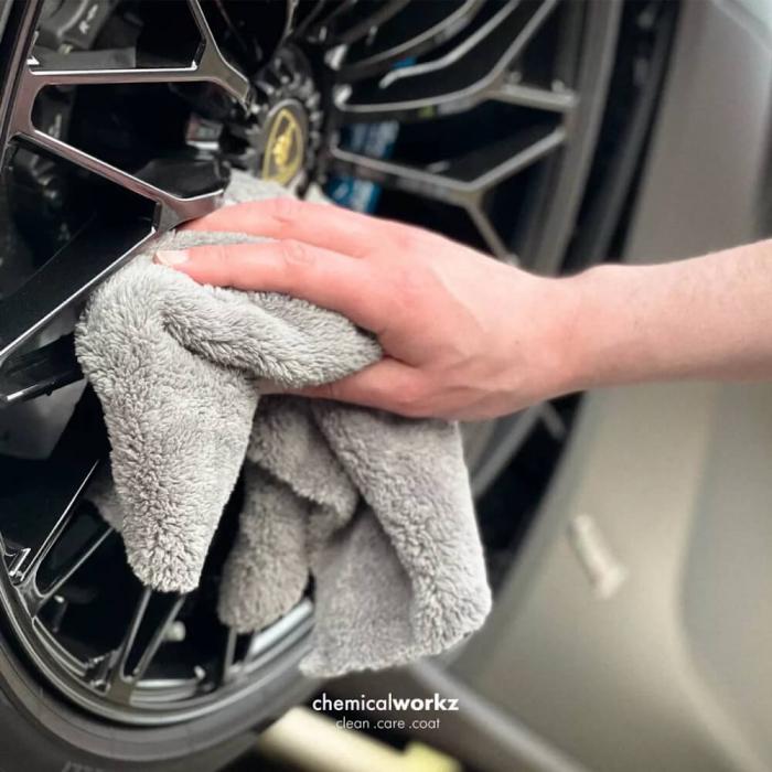 Laveta-microfibra-plusata-ChemicalWorkz-Edgeless-Plush-Towel-600GSM-40×40cm-CW-EP600 [3]