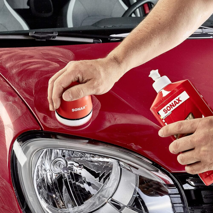 Pasta-polish-cu-ceara-la-culoare-Sonax-Polish-and-Wax-NanoPro-rosu [2]