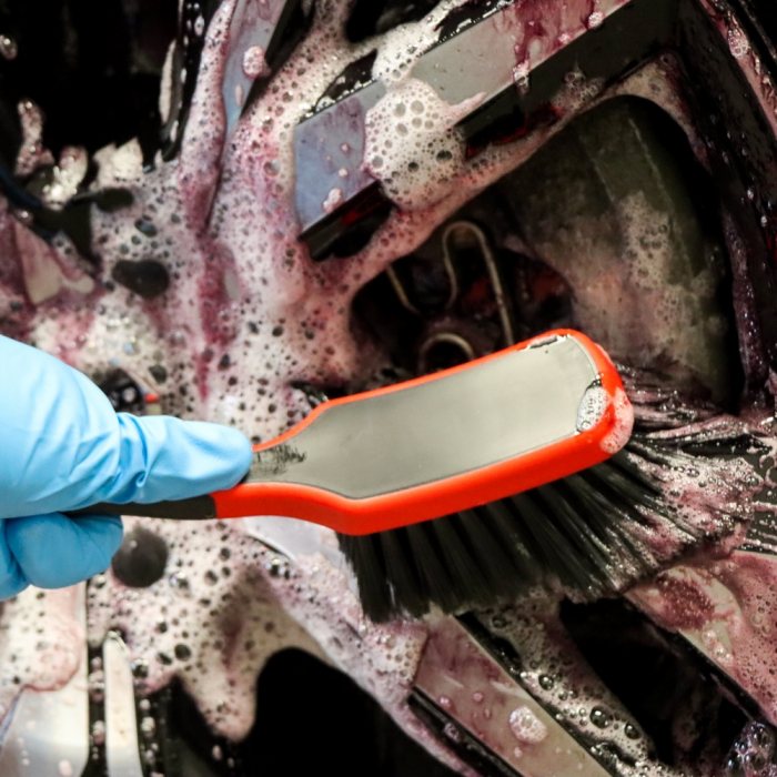 Perie-curatare-jante-rezistenta-la-acizi-Koch-Chemie-Multi-Brush-Rim-Cleaner-9998152 [3]
