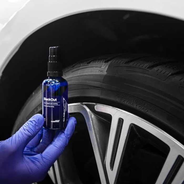 Protectie-ceramica-anvelope-si-cauciuc-CarPro-BlackOut-BOT [3]