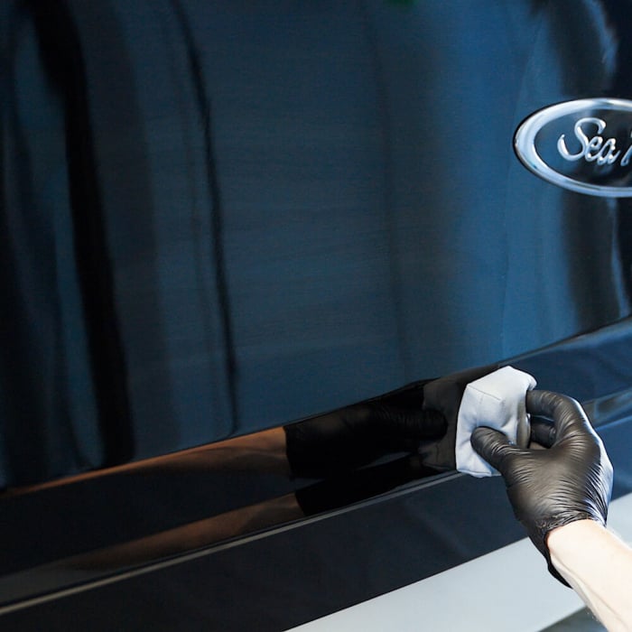 Protectie-ceramica-gelcoat-si-vopsea-barci-Koch-Chemie-Ceramic-Boat-Hull-Cbh0-01-150ml-520001 [4]