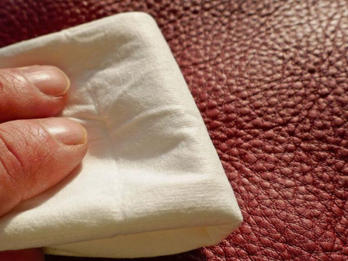 Set-curatare-si-protectie-piele-Colourlock-New-Leather-Care-Kit-cu-Leather-Shield-125ml-150ml-11057 [3]