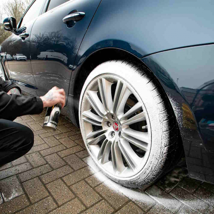 Spuma-curatare-si-protectie-anvelope-Meguiars-Ultimate-Insane-Shine-Foam-538g-G210419 [4]